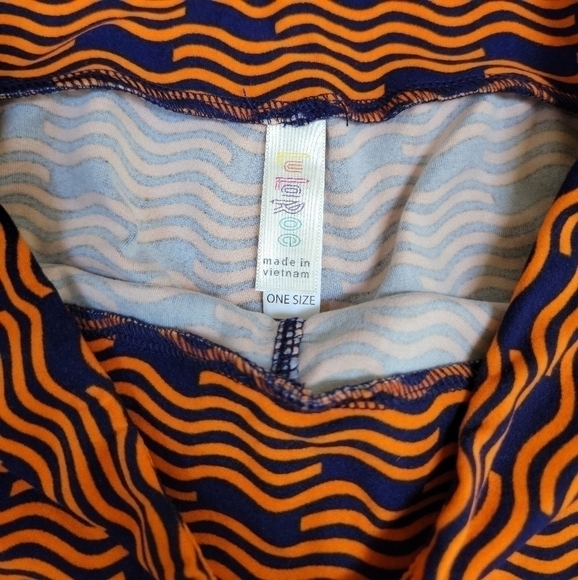 𝅺Perfect Fall Colors! LuLaRoe☆ Orange & Blue/Purple OS Leggings Print EUC - Picture 3 of 6